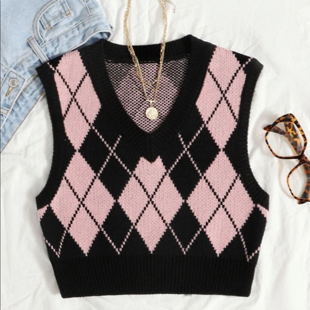 Shein Argyle Plaid V Neck Sweater Vest